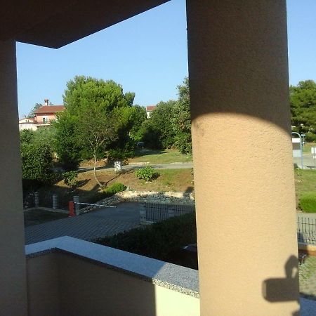 Maestral Apartman Banjole Kültér fotó